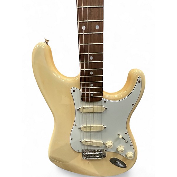 Vintage 1985 Fender 1972 STRATOCASTER REISSUE Olympic White Solid Body Electric Guitar