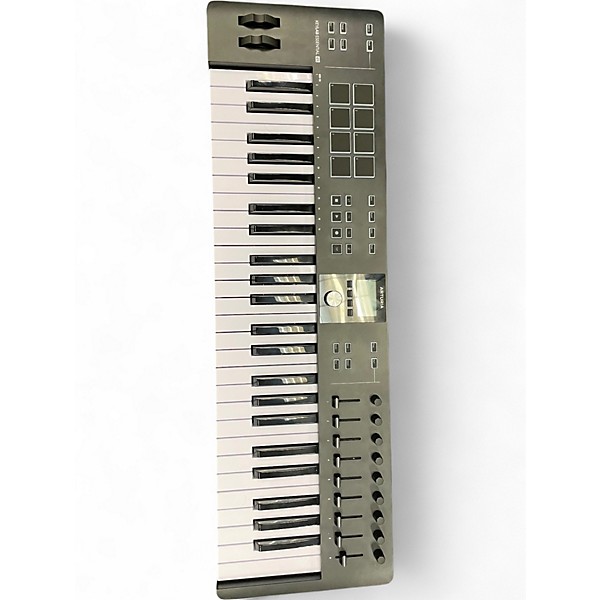 DTM・DAW ARTURIA KEYLAB Essential 49 MK3 Arturia KeyLab Essential 49 Mk3 Keyboard Controller - White
