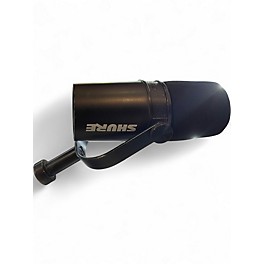 Used Shure mv7x Dynamic Microphone