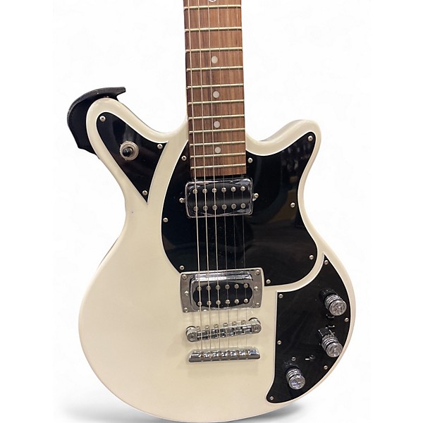 Used First Act vw garagemaster Classic White Solid Body Electric Guitar