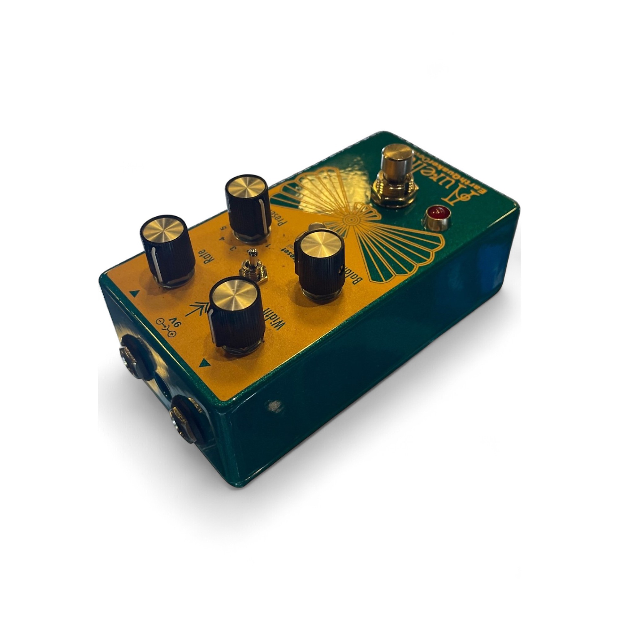 Used EarthQuaker Devices AURELIUS Effect Pedal | Guitar Center