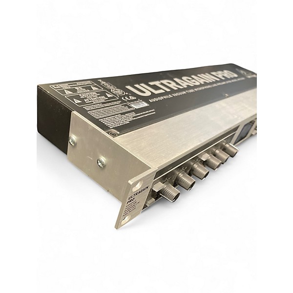 べリンガー 真空管 イコライザー ULTRAGAIN PRO MIC2200 behringer_mic2200_v2_audiophil