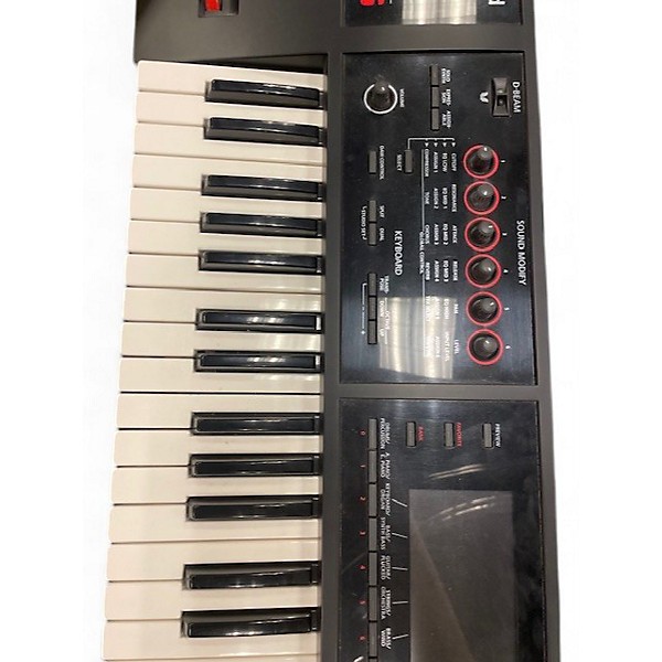 Used Roland fa06 Keyboard Workstation