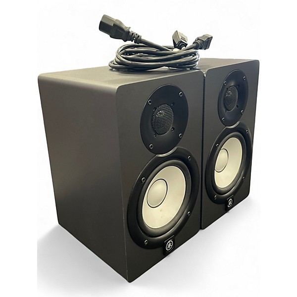 ヤマハHS5 Amazon.com: YAMAHA HS5 W 5-Inch Powered Studio Monitor