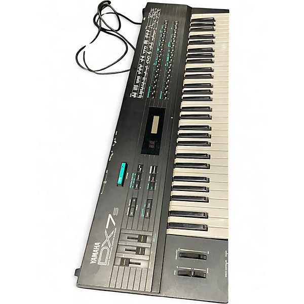 Used Yamaha DX7S Synthesizer