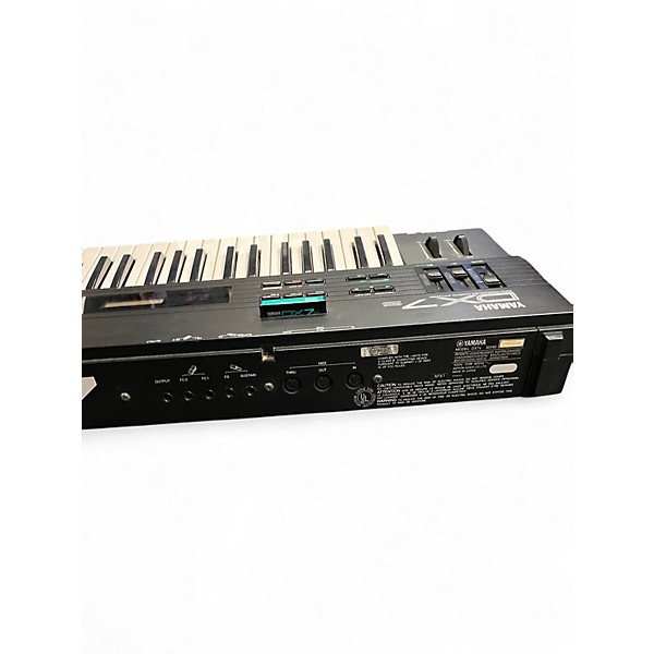 Used Yamaha DX7S Synthesizer