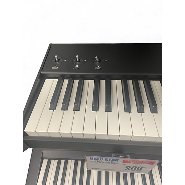 Used Studiologic SL73 STUDIO Keyboard Workstation | Guitar