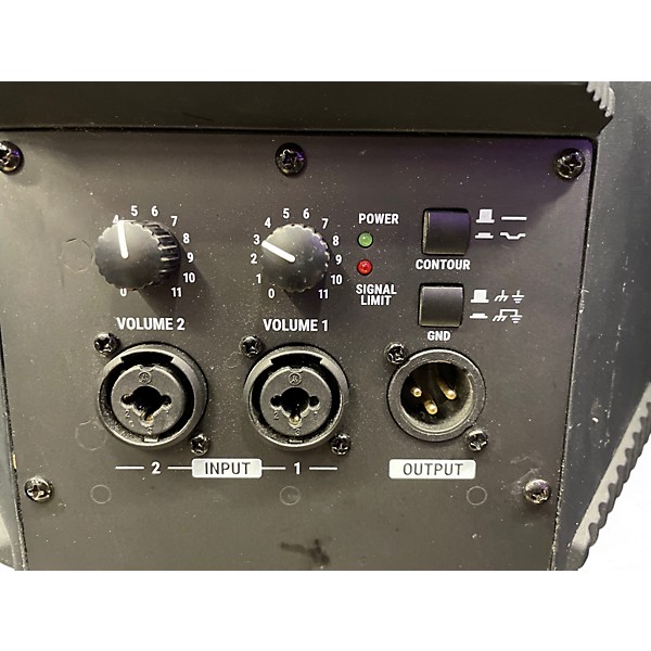 Used HeadRush 108  Powered Monitor