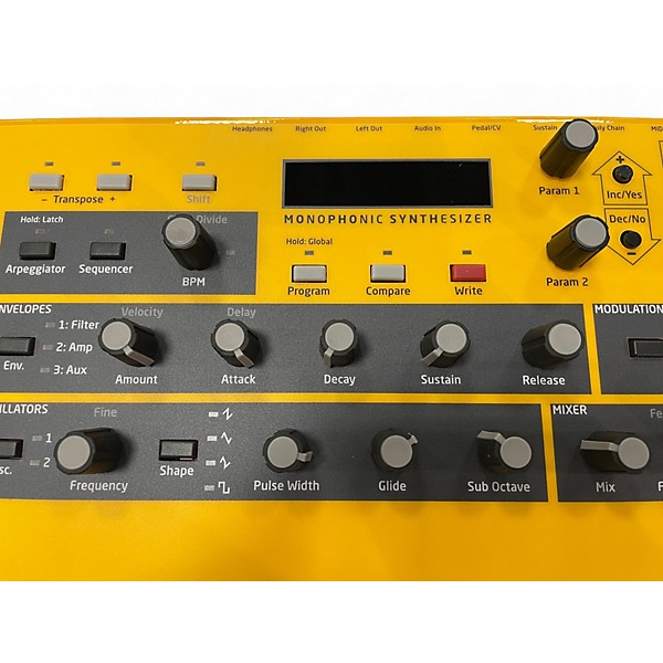 Used Dave Smith Mopho Synthesizer