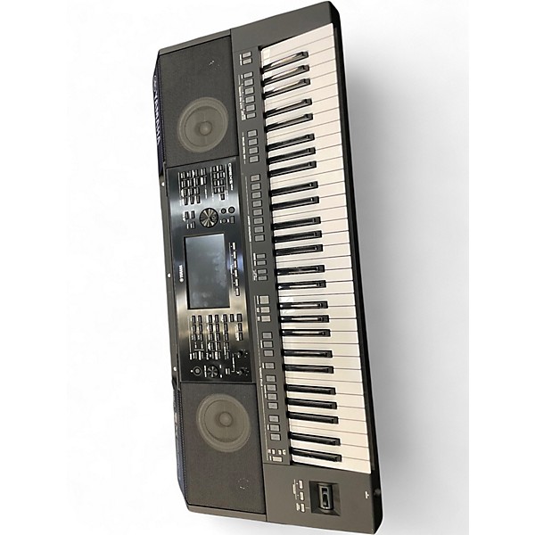 Used Yamaha psr sx 920 Arranger Keyboard