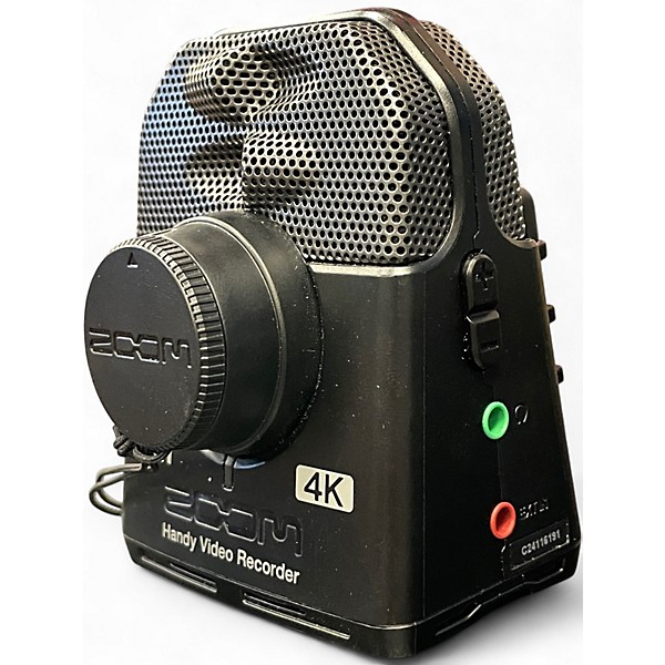 Used Zoom Q2n-4K Video Recorder