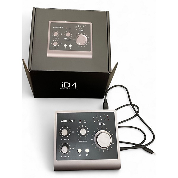 【1830】 AUDIENT iD4 オーディオインターフェース Audient iD4 | 完全プロ仕様バス・パワードオーディオ