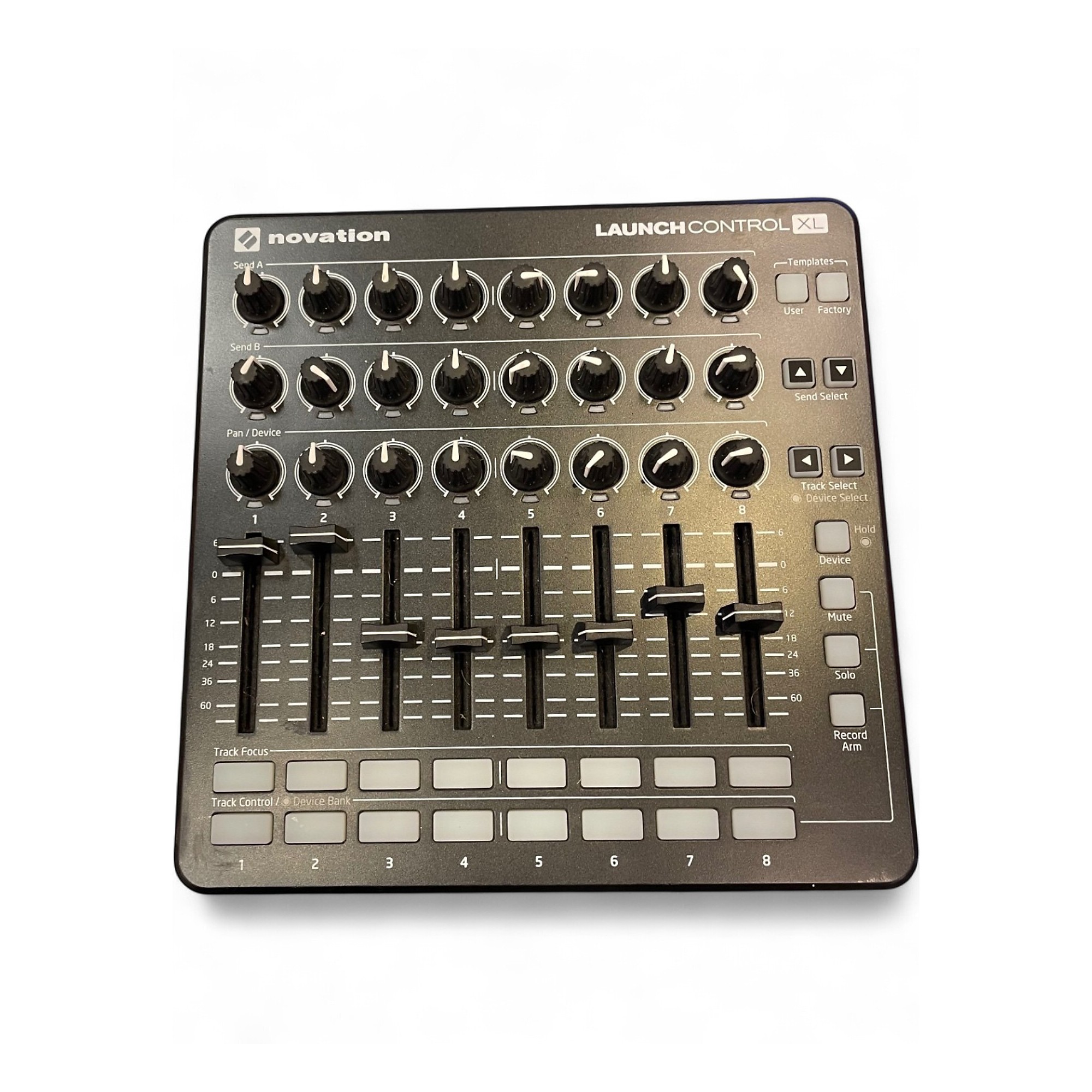 【美品】NOVATION LaunchControl XL MK2 MIDI Used Novation Launch Control XL MIDI Controller | Guitar Center