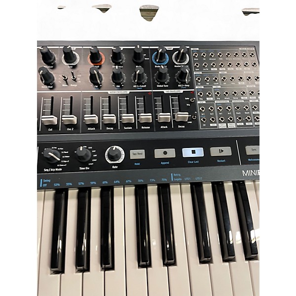 Used Arturia Minibrute 2 Synthesizer