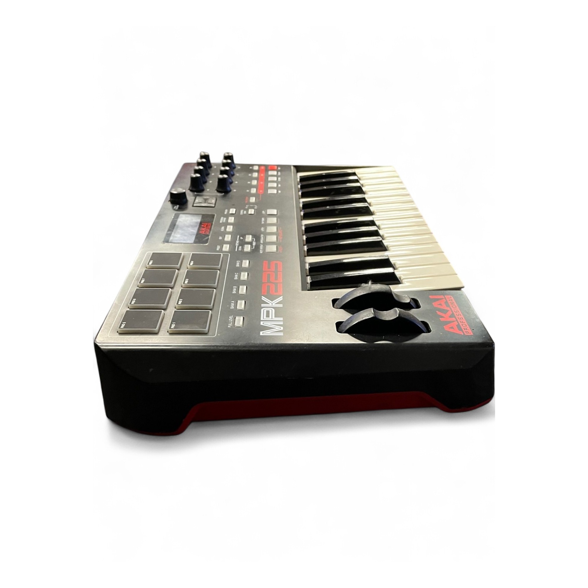 Used Akai Professional MPK225 25-Key MIDI Controller