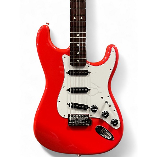 Used Fender Made In Japan Japan Limited International Color Stratocaster Morocco Red Solid Body Electric Guitar