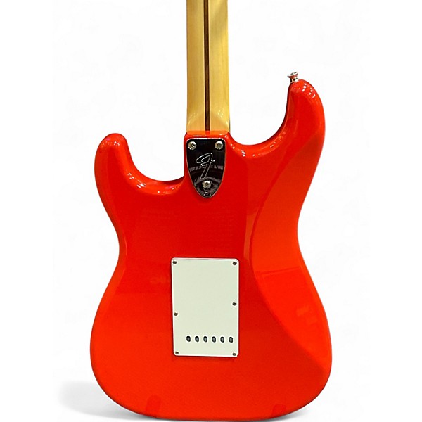Used Fender Made In Japan Japan Limited International Color Stratocaster Morocco Red Solid Body Electric Guitar