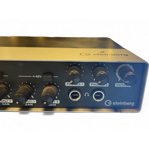 Used Steinberg UR44 Audio Interface