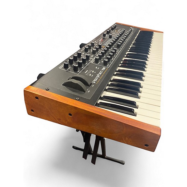 Used Dave Smith Instruments PROPHET 08 Synthesizer | Guitar