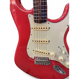 Used Fender 1961 AMERICAN VINTGE ll Fiesta Red Solid Body Electric Guitar