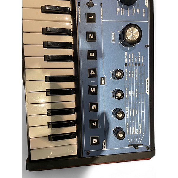 Used Novation MINI NOVA SYNTHESIZER Synthesizer