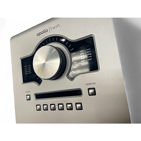 DTM・DAW Universal Audio Apollo Twin USB Amazon.com: Universal Audio Apollo Twin USB Heritage Edition