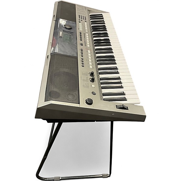 Used Yamaha PSRE443 Portable Keyboard | Guitar Center