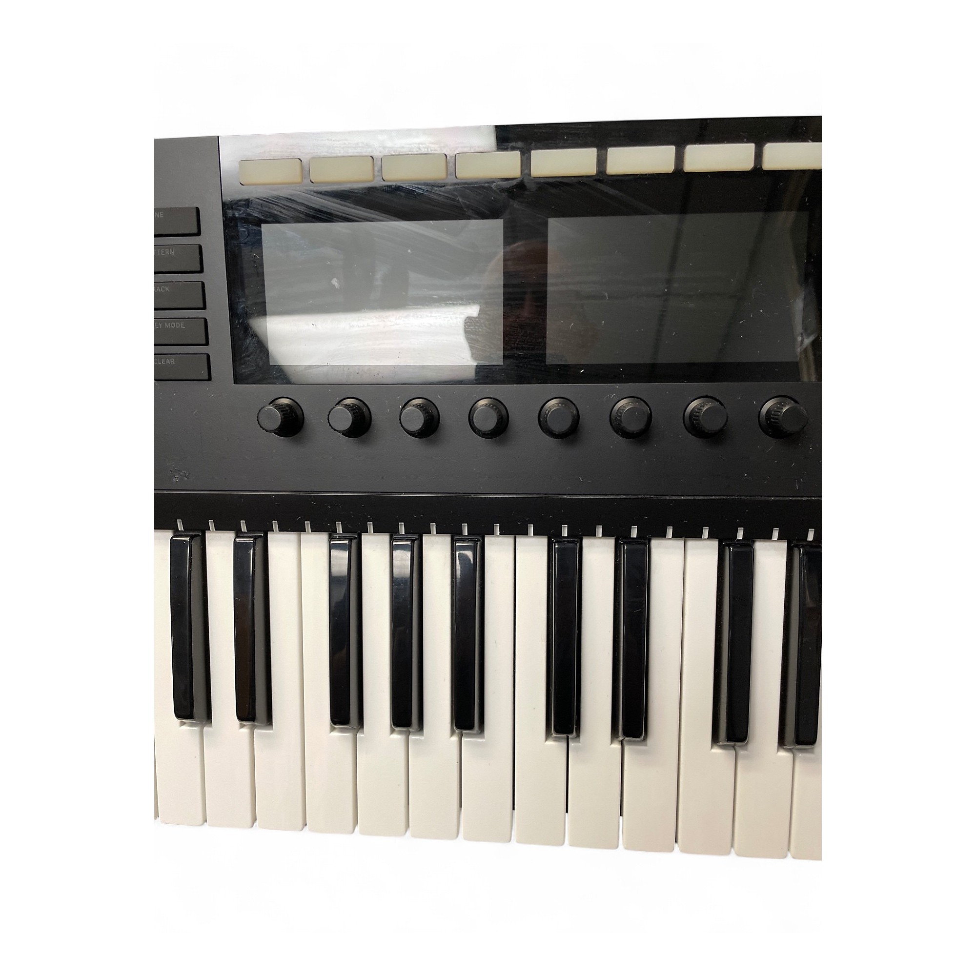 Used Native Instruments Komplete Kontrol S49 MK2 MIDI