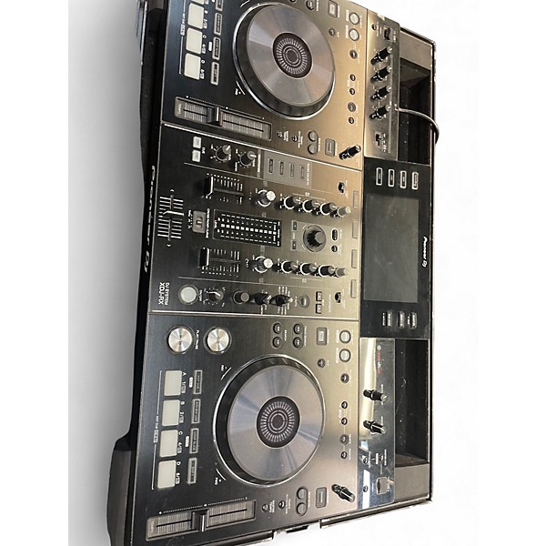 Used Pioneer DJ xdj rx2 DJ Package