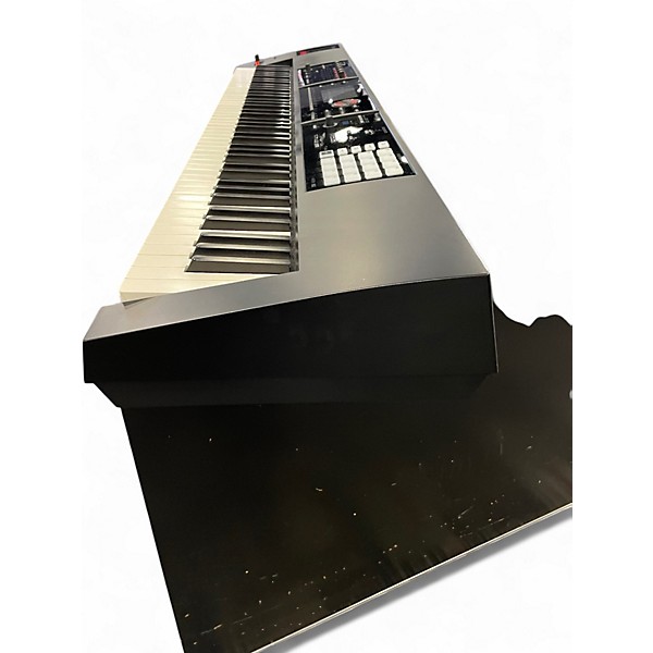 Used Roland FA08 Keyboard Workstation