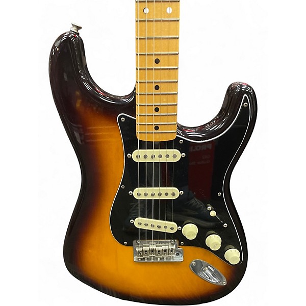 Used Fender Vintage Hot Rod 1950s Stratocaster 2 Color Sunburst Solid Body Electric Guitar