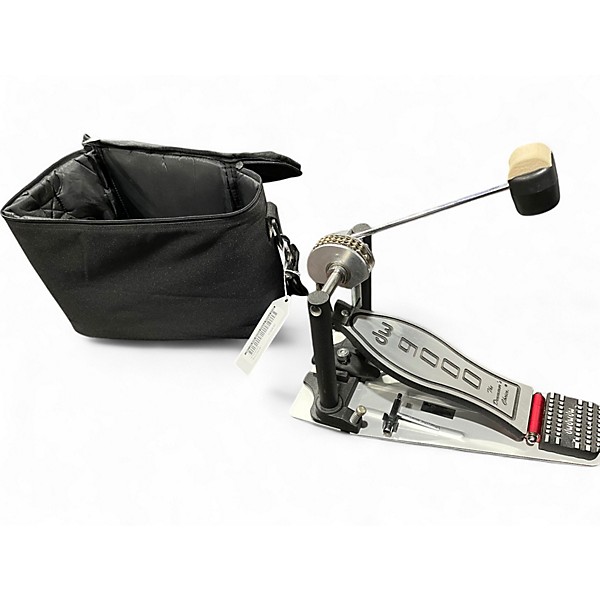 Used DW 9000 Series Single Single Bass Drum Pedal