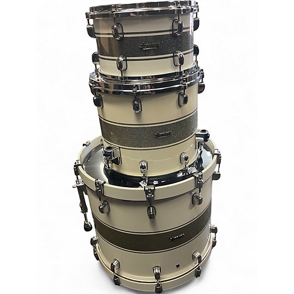 Used TAMA 3 Piece Starclassic Silver Snow Racing Stripe Drum Kit