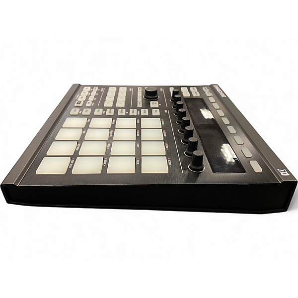 Used Native Instruments Maschine MKII MIDI Controller