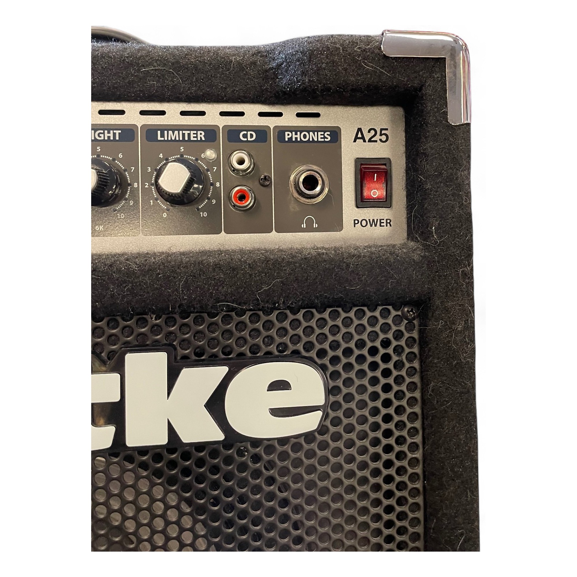 Hartke A25 25W ベース用アンプ s-l400.jpg