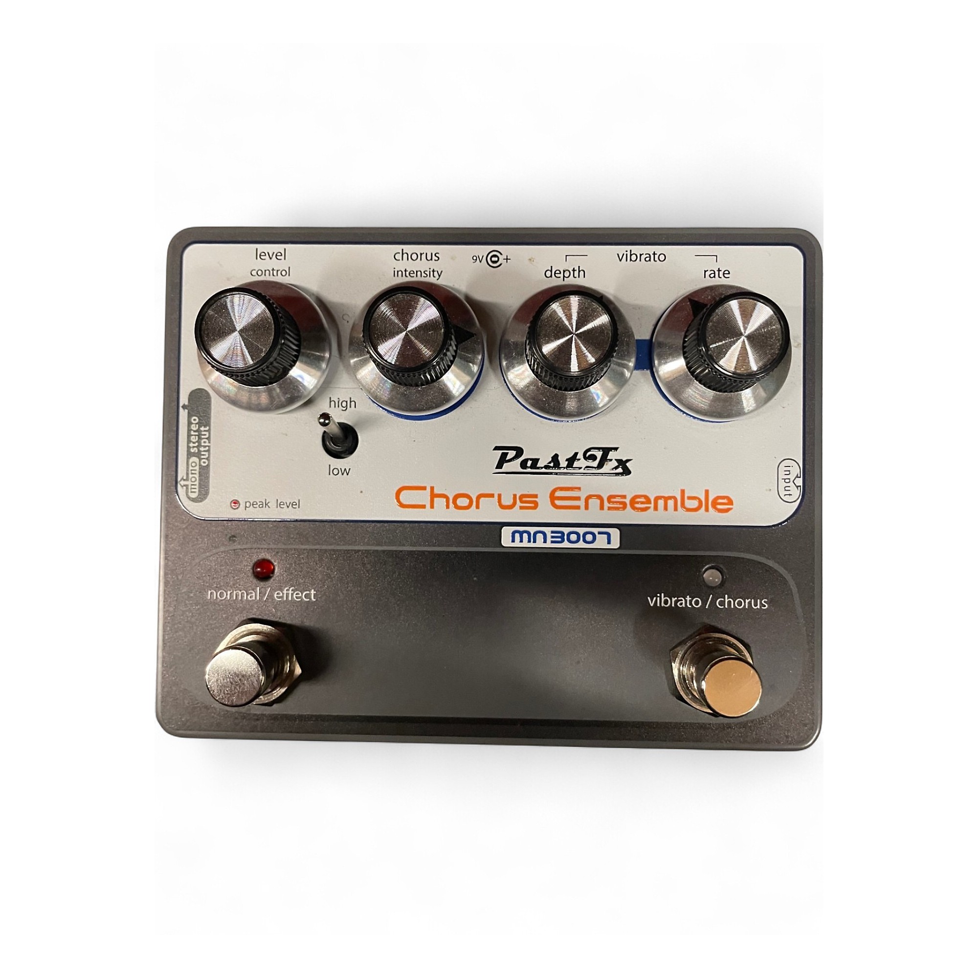 ギター PastFx Chorus Ensemble PastFx Chorus Ensemble Deluxe + Switchable True Bypass Mod! ( Ce-1