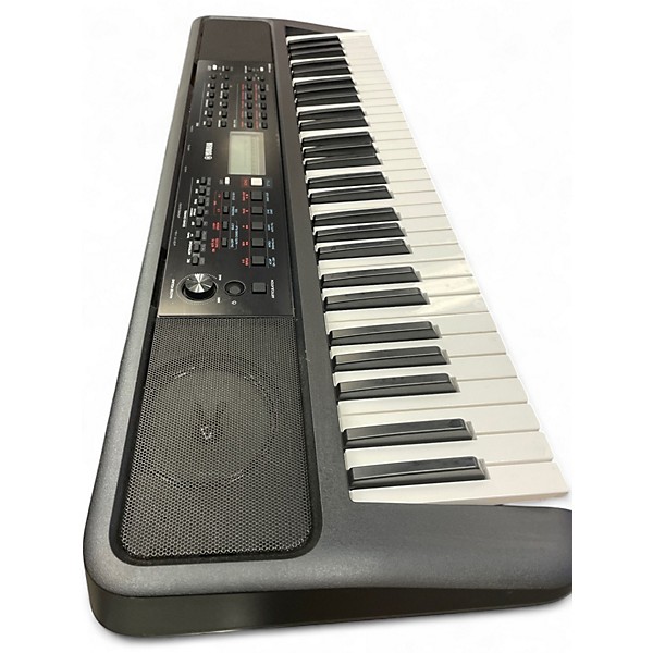 Used Yamaha PSRE383 Portable Keyboard