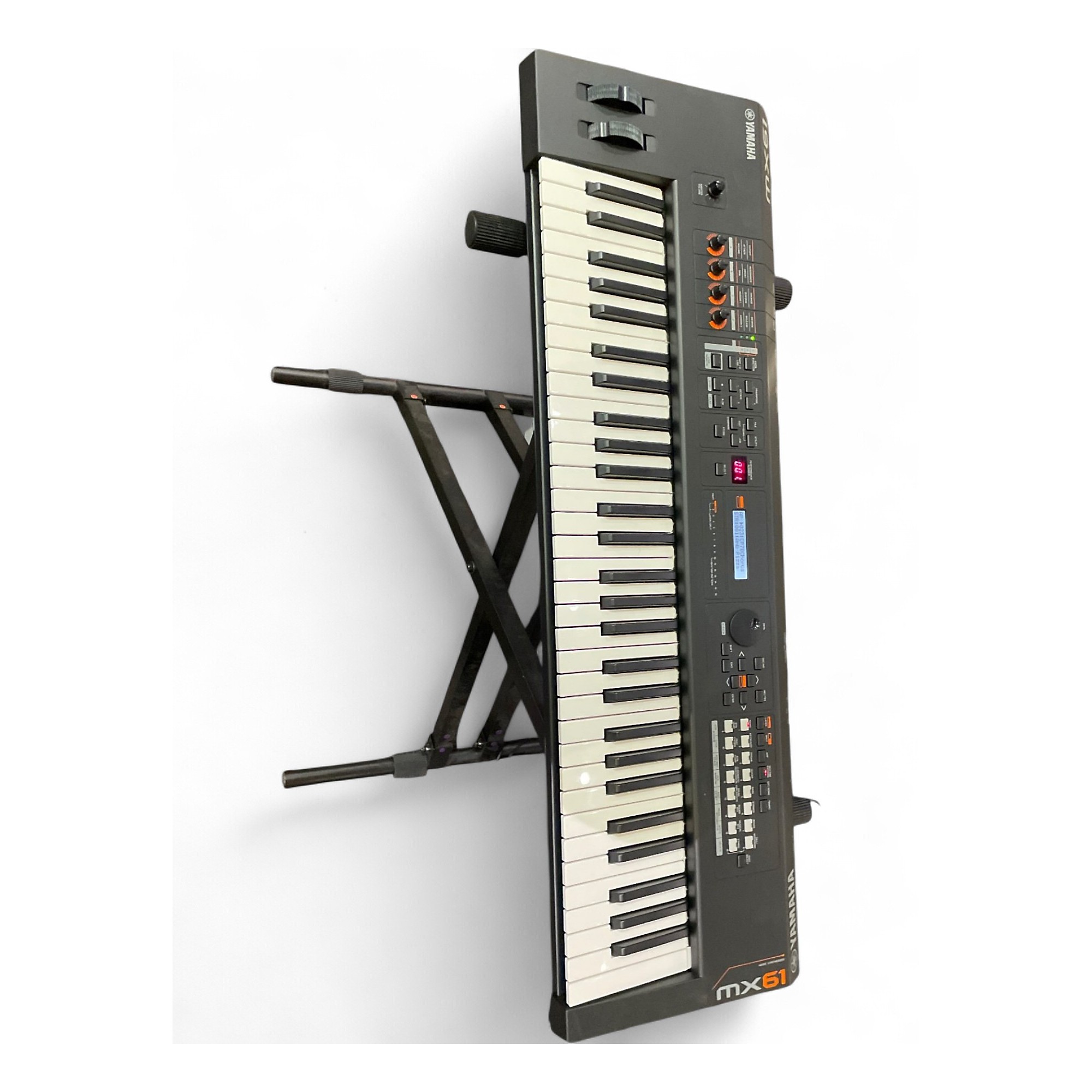 ◎YAMAHA MX61☆ 白 ☆ 61鍵 ☆専用ケース付 早くも新カラー登場｜YAMAHA、MXシリーズの限定ホワイトモデルを