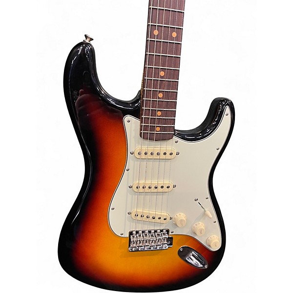 Used Fender AMERICAN VINTAGE II 1961 STRATOCASTER 3 Tone Sunburst Solid Body Electric Guitar
