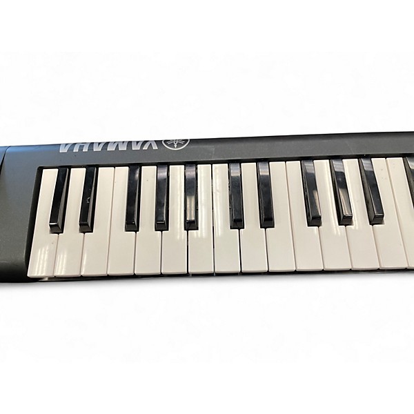 Used Yamaha Sonogenic Synthesizer