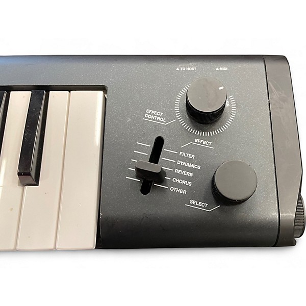 Used Yamaha Sonogenic Synthesizer