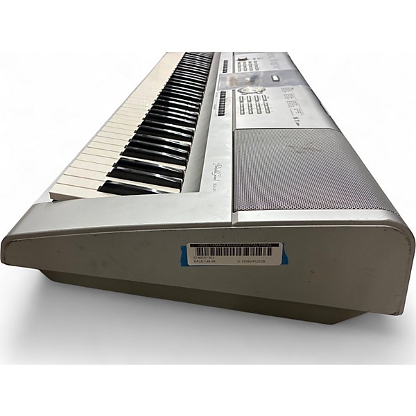 Used Yamaha DGX205 Digital Piano