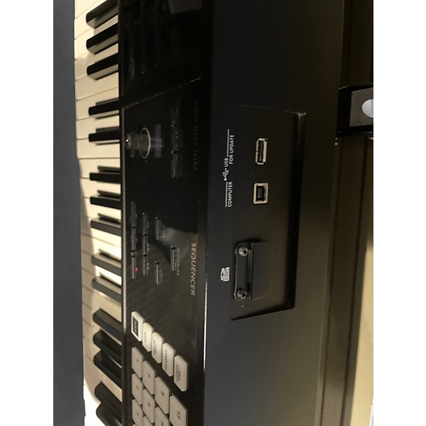 Used Roland FA08 Keyboard Workstation