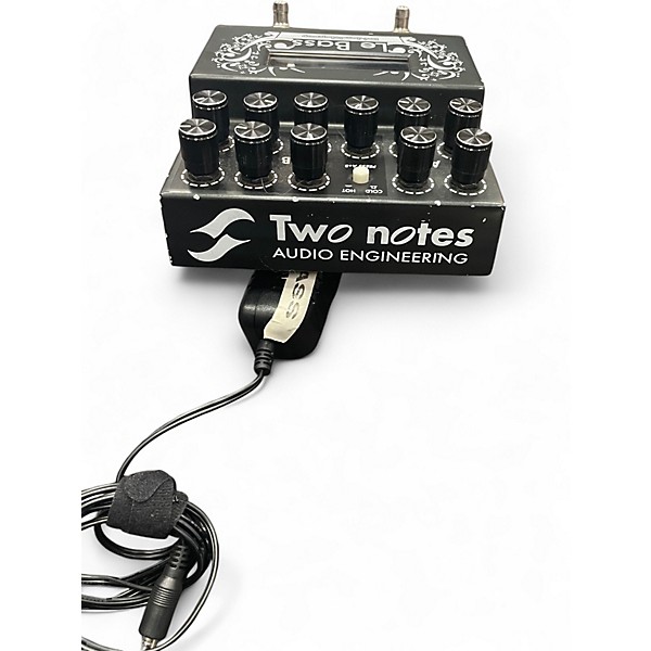 ベース Two notes Le Bass Two Notes Le Bass 2-channel Tube Bass Preamp Pedal | Sweetwater