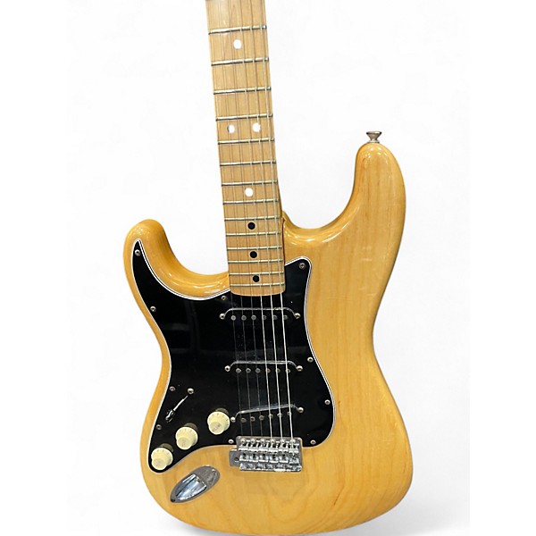 Vintage 1977 Fender Stratocaster LH Natural Solid Body Electric Guitar
