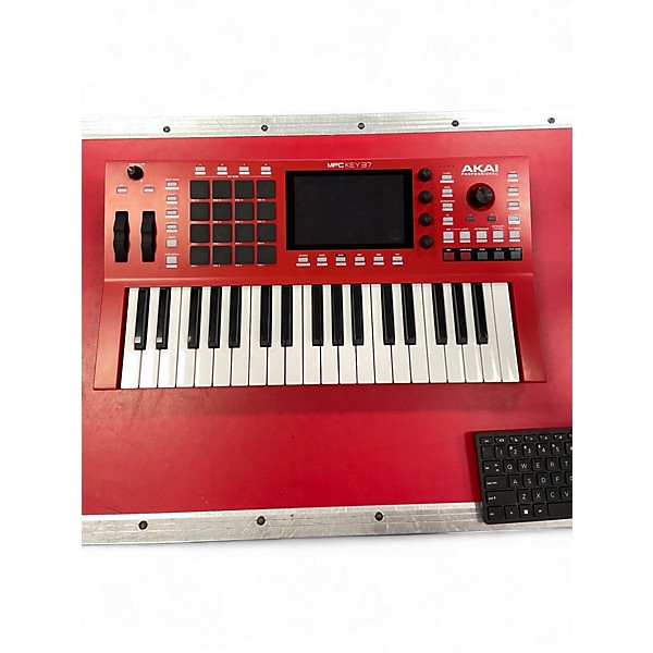 Used Akai Professional MPC KEY 37 Keyboard Workstation