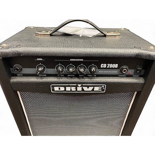 Used Drive CD 200B Bass Combo Amp