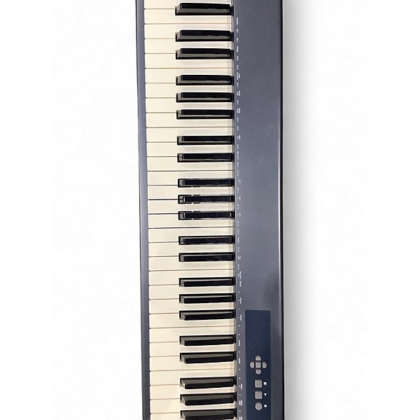 Used M-Audio Keystation 88