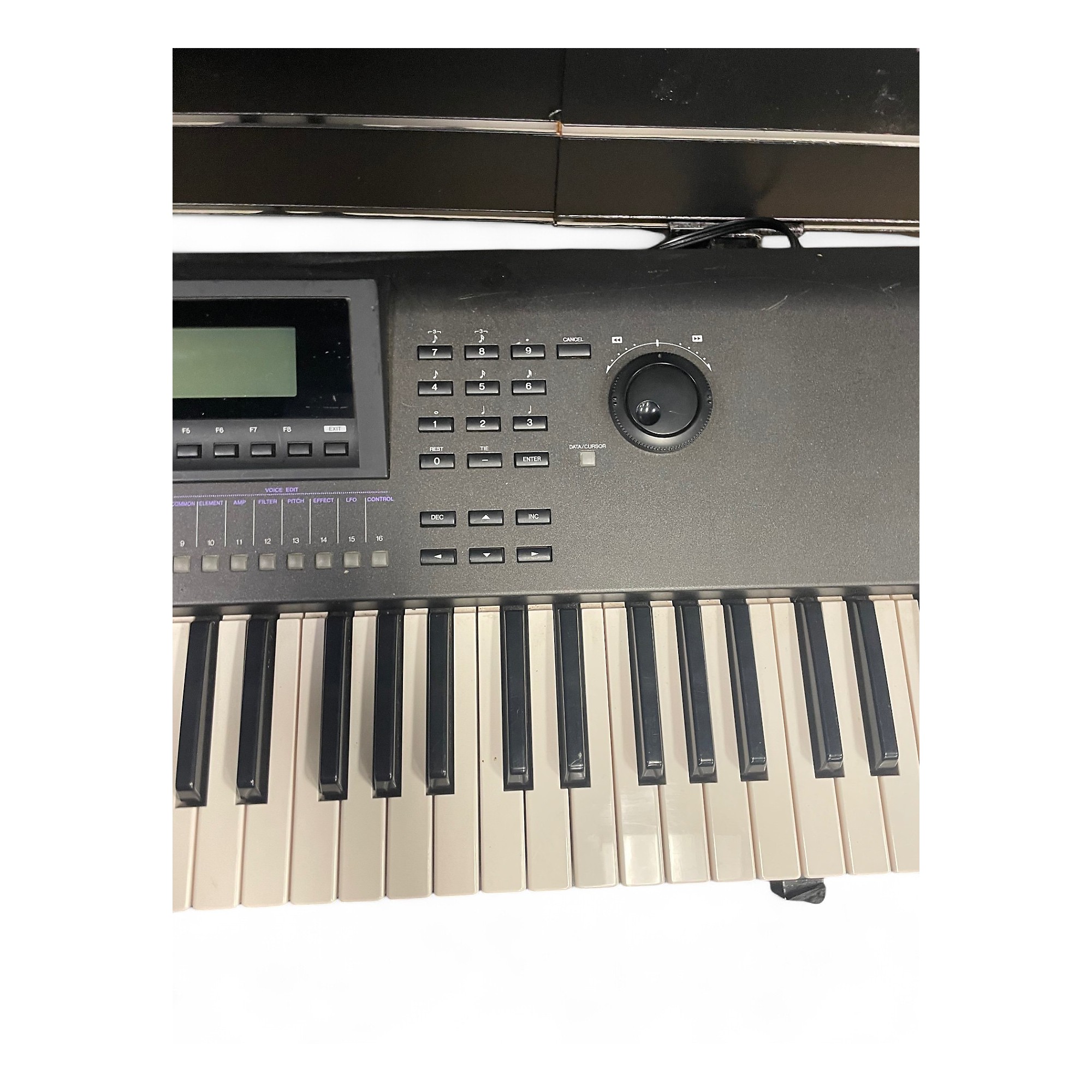 Used Yamaha W5 Keyboard Workstation | Guitar Center