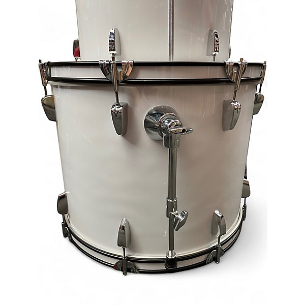 Used Pearl 5 Piece Roadshow White Drum Kit